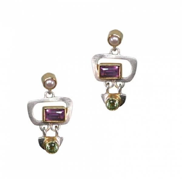 - a by Paula Bolton, measuring 2 x 1 cm (H x W) £68